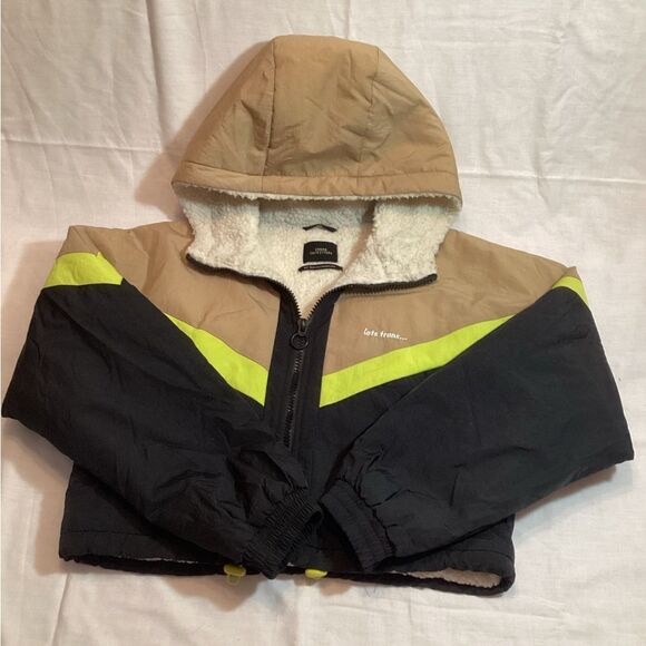 Urban Outfitters iets frans Short Multicolored Puffer Jacket Size Small Hooded - Picture 1 of 16